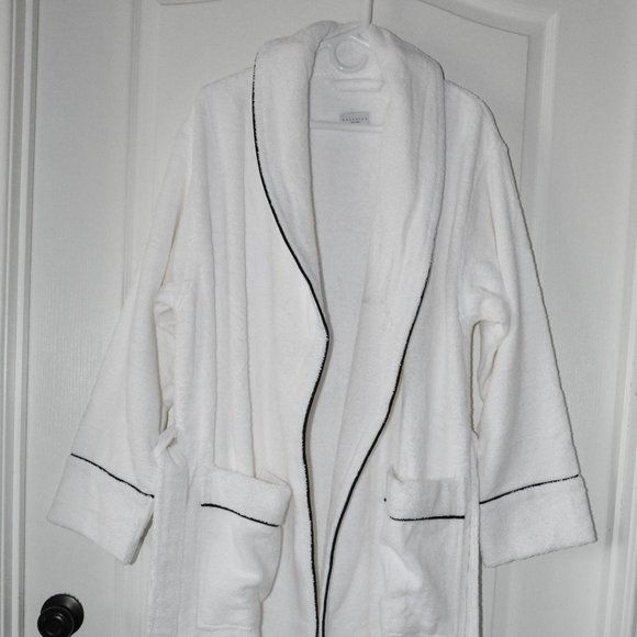 Kassatex Bath & Body Kassatex New York Turkish Luxury Robeone Size